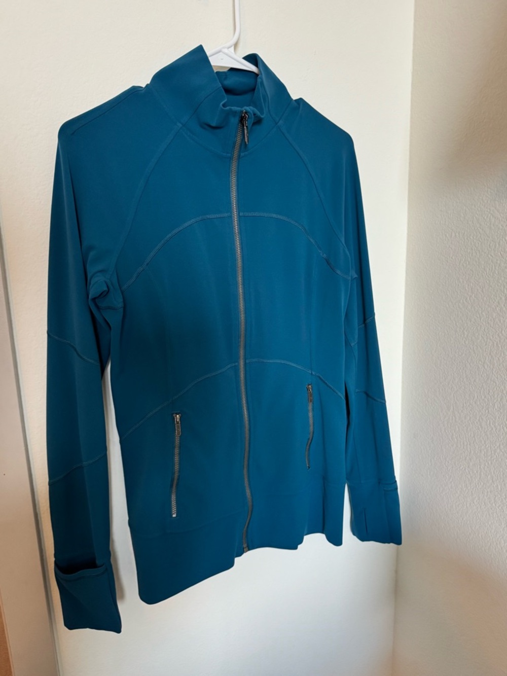 Lululemon Contour Jacket - Picture 2 of 7